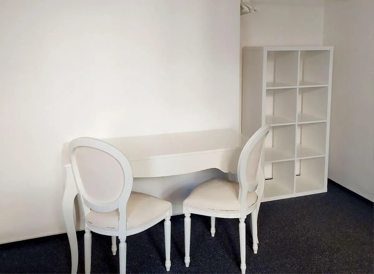 Just 3 Min Walk Old Town Center Private Room E Prag Tschechische Republik