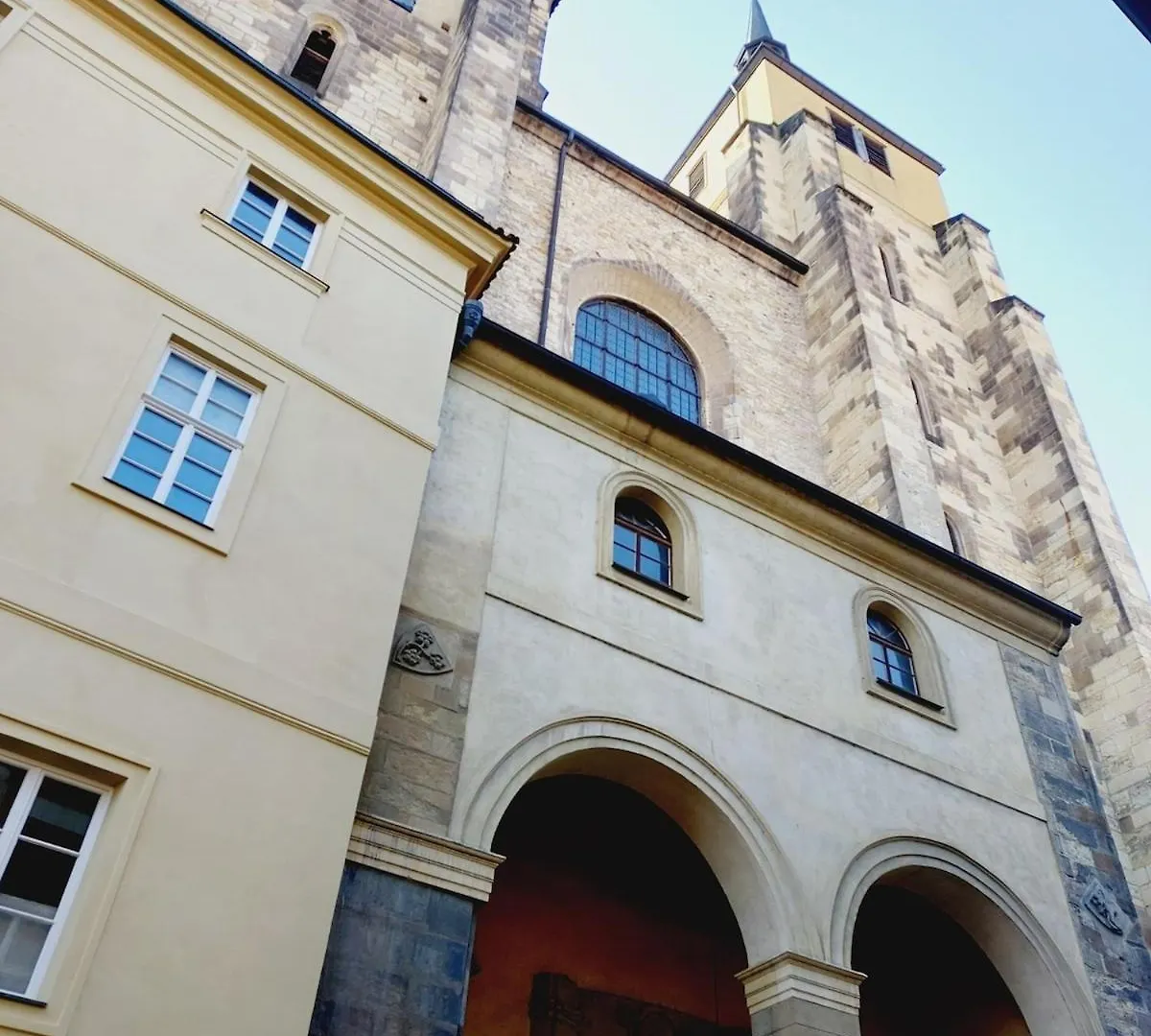 Apartment Just 3 Min Walk Old Town Center Private Room E Prag